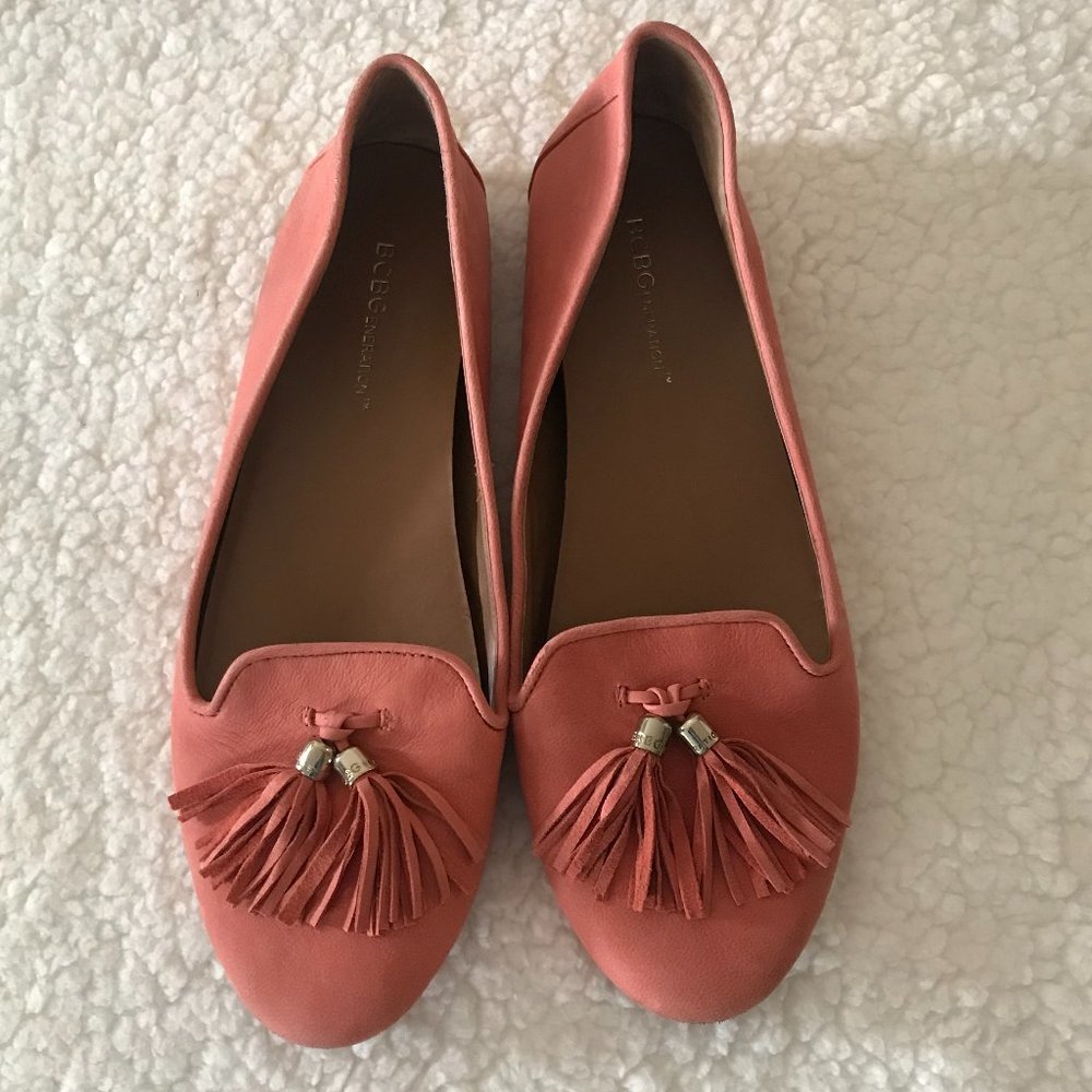 BCBGeneration Tassel Flat SUEDE Shoes in color PINK Size 8M